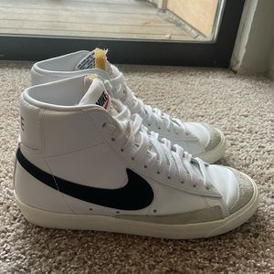 Nike Blazers Mid ‘77